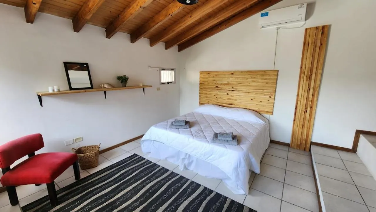 فندق مبيت وإفطار ميندوزا Migaloo Guest House الأرجنتين